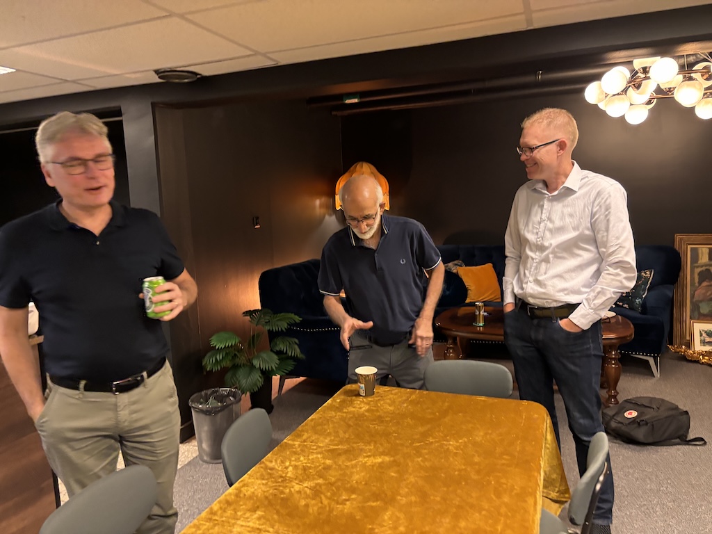 ABB på AW hos Flipperklubben – en kväll full av skratt, flipper och gemenskap